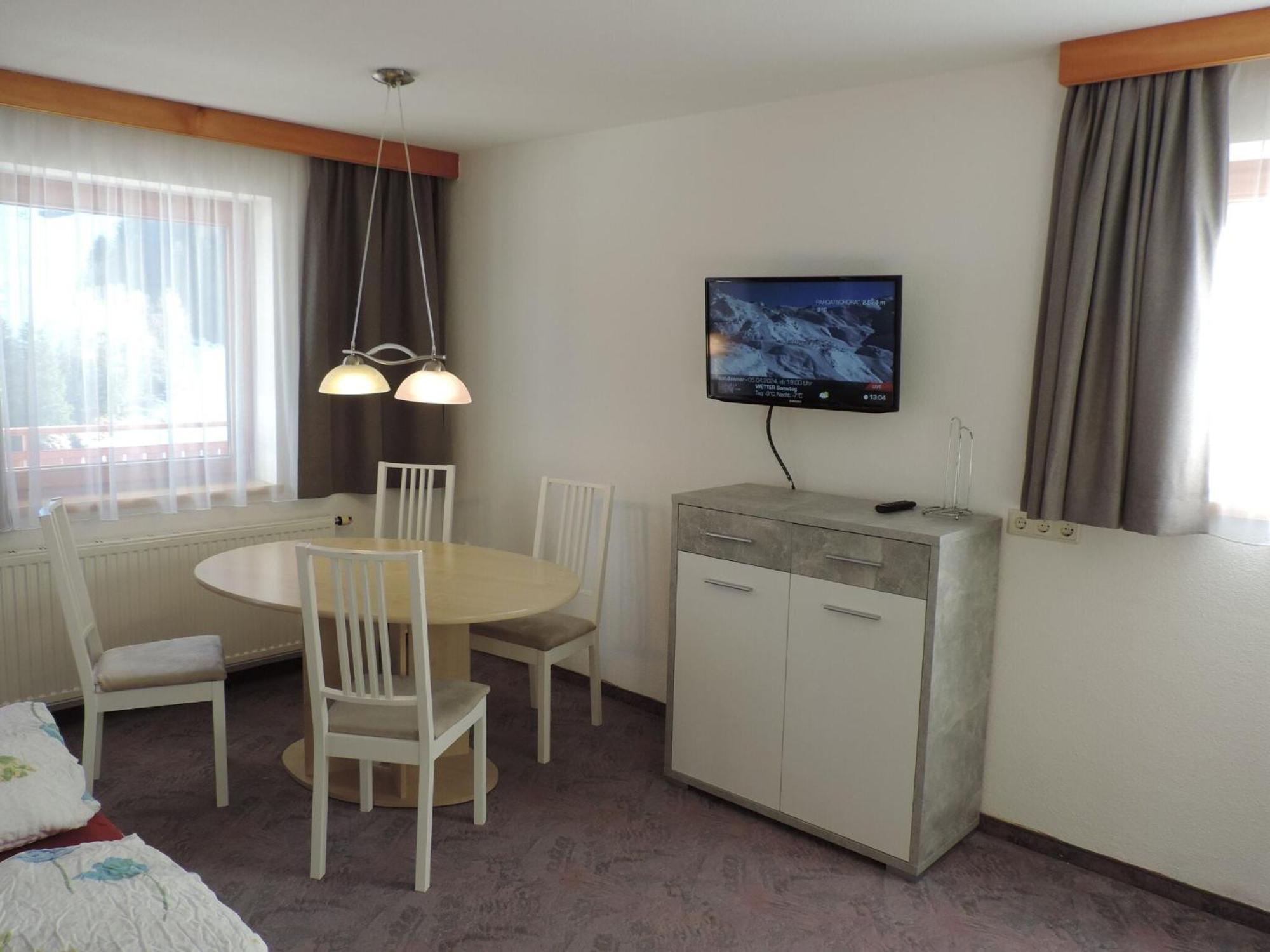 Apartment In Ischgl At The Ski Bus Stop Zewnętrze zdjęcie